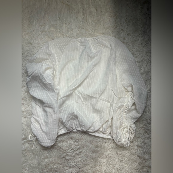 ASTR Long Sleeve Top Medium - Picture 3 of 4